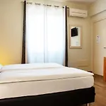 Via Verdi לינה וארוחת בוקר 3*