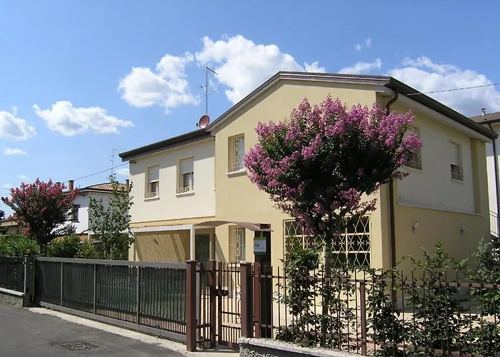 Via Verdi Bed & Breakfast