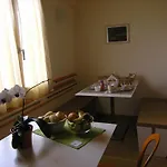 Via Verdi Couette-café Vago