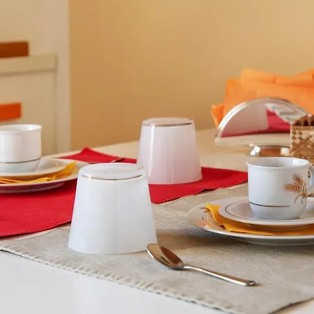 Via Verdi B&B Bed & Breakfast Vago