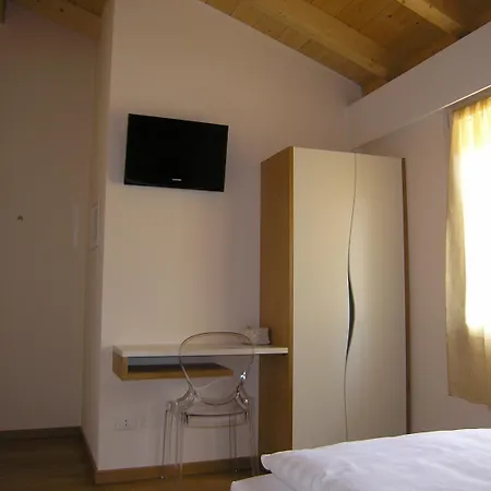 Via Verdi Vago