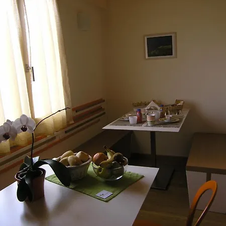 Via Verdi B&B Bed & Breakfast Vago