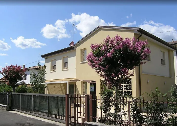 Bed & Breakfast Via Verdi B&B