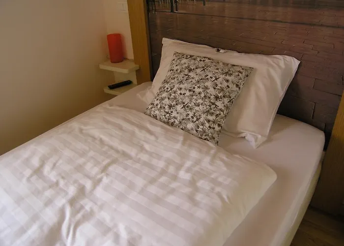 Bed & Breakfast Via Verdi B&B